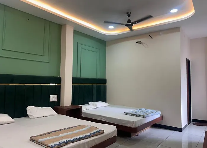 Hotel Shree Gajanand Palace