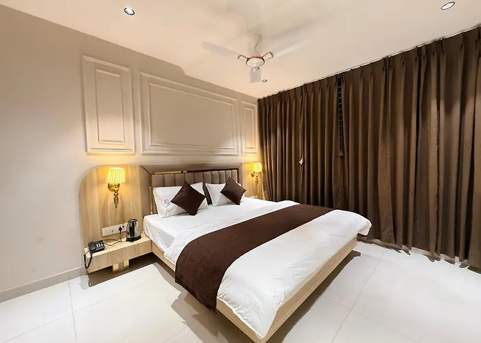 Hotel Rk Residency